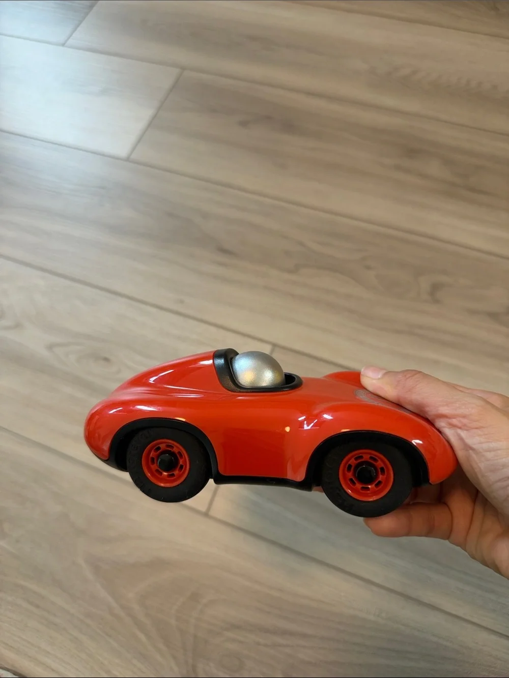 Playforever Golden Gate Bridge Red toy car